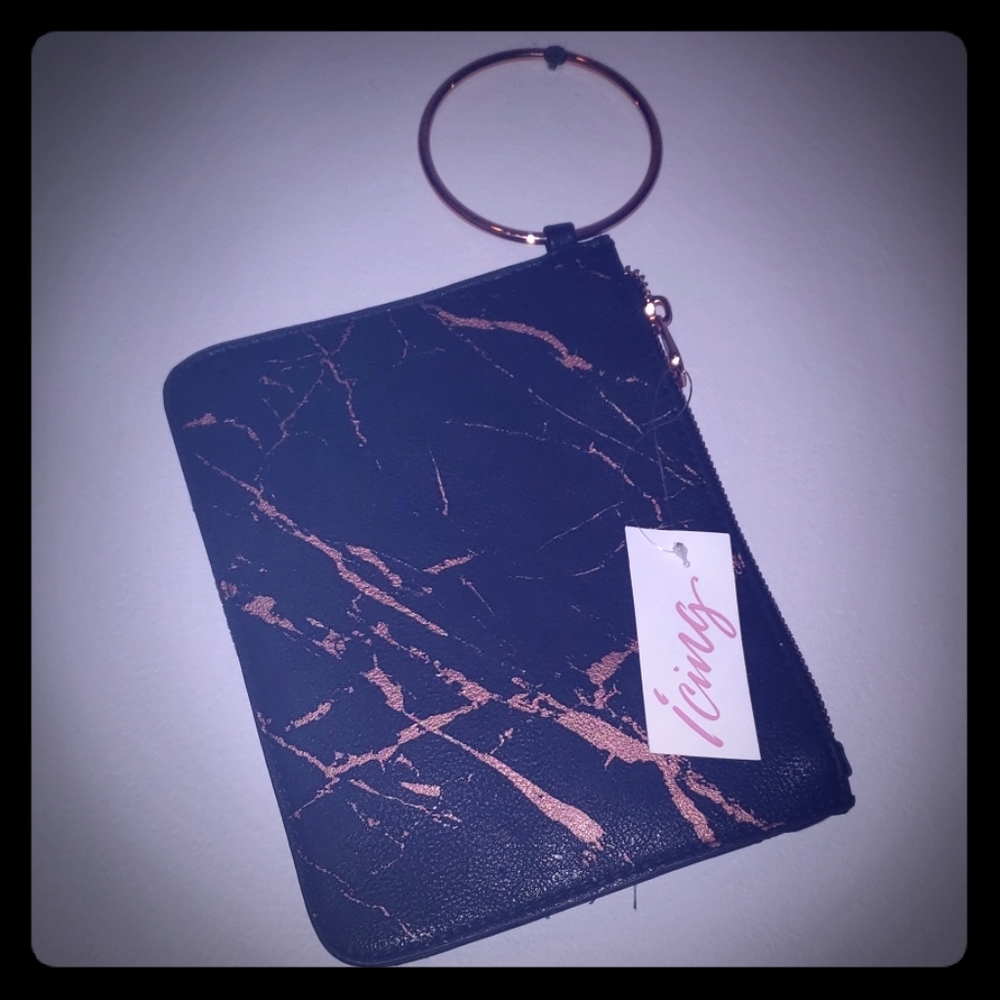 Bangle Wristlet!